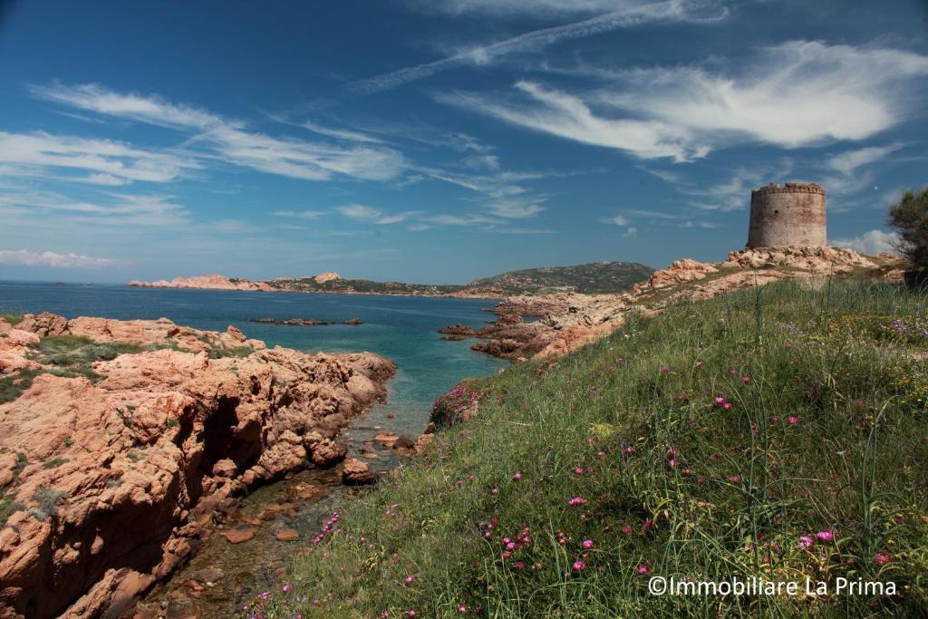 Appartamenti Ideal Isola Rossa Bagian luar foto